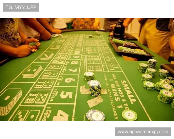 百家乐实时发牌让你体验最真实的赌场氛围，轻松掌握游戏技巧提升获胜几率